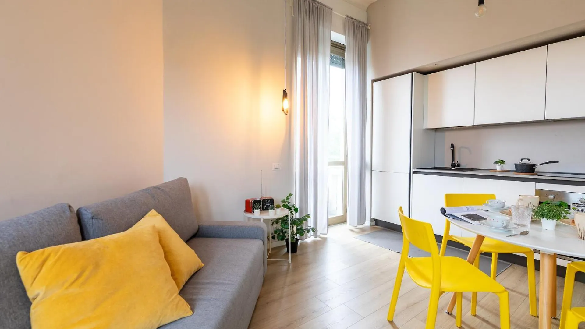 Farini Sola Design E Forest View Porta Nuova Milan 0*,  Italie